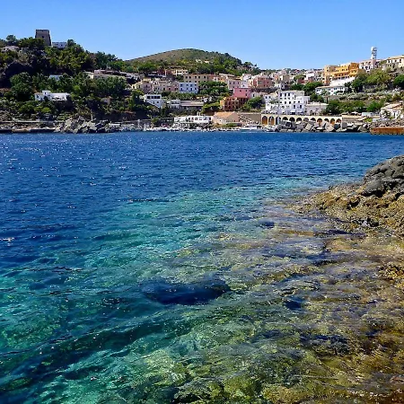 Bnbook Ustica Mia Διαμέρισμα